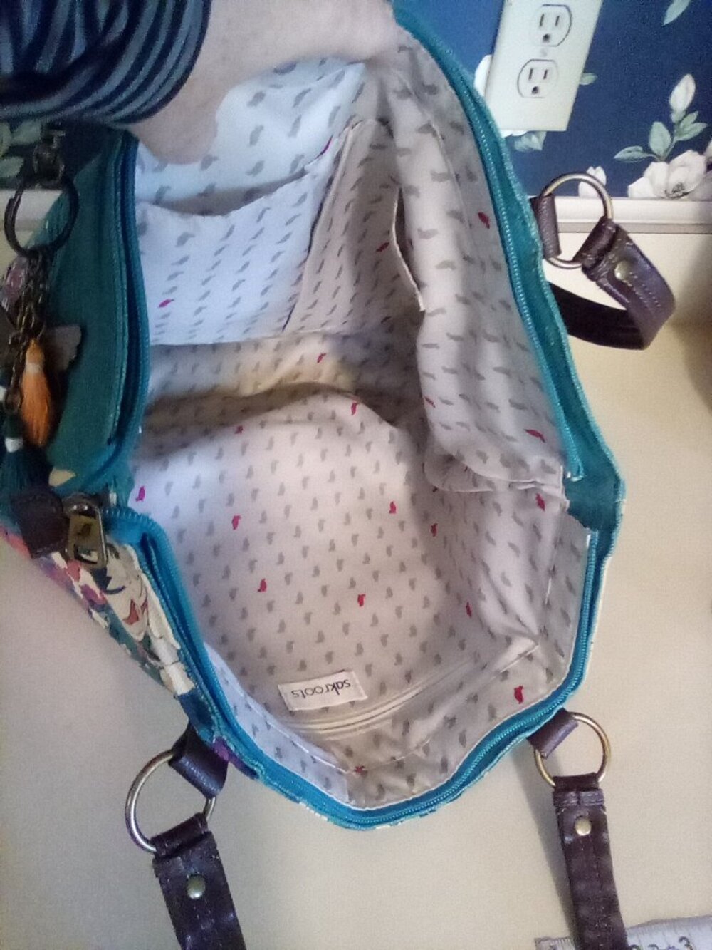 Sak Roots Print Purse - Picture 9 of 15